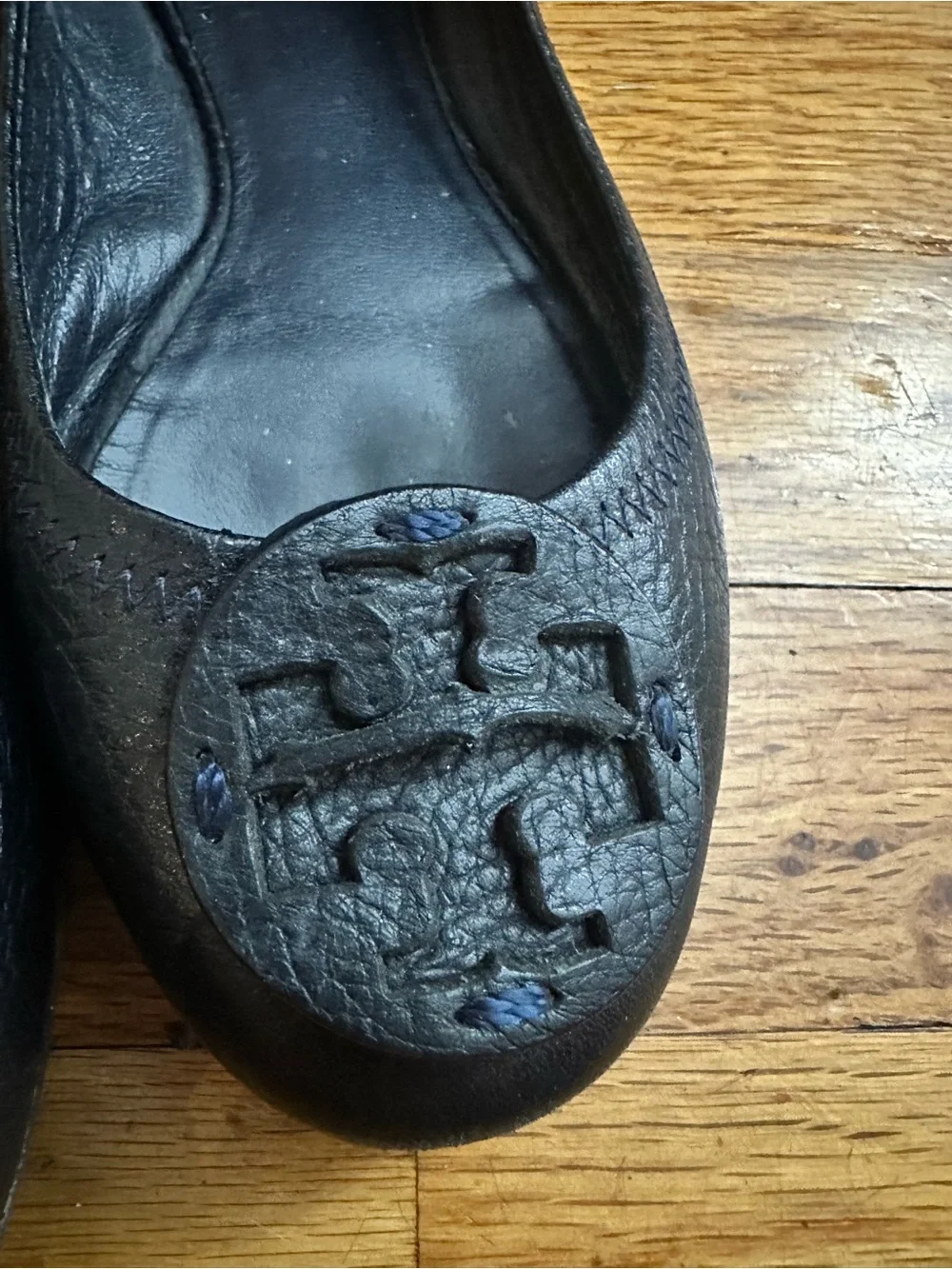 Tory Burch Black Leather Logo Ballet Flats